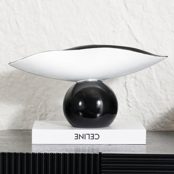 Creative Minimalist Black-and-White Patchwork Sphere Fruit Bowl Tray Decorative Accent Piece Living Room & Dining Room Soft Furnishings Home Decor Ornament