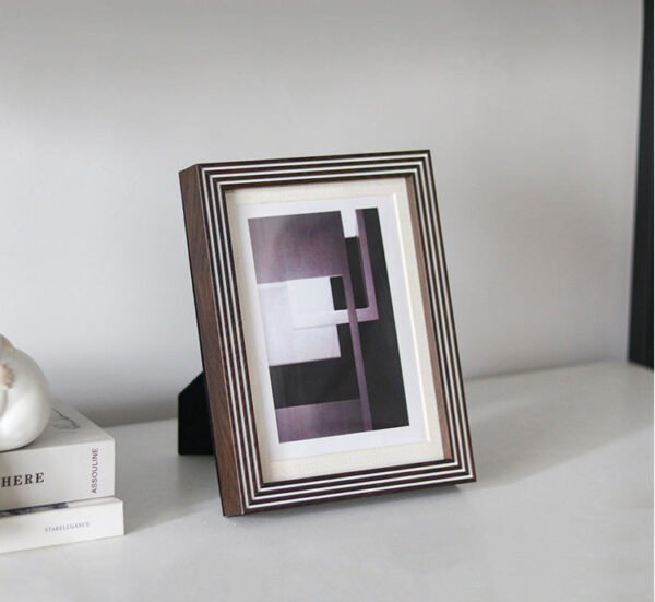 Modern Minimalist Nordic Light Luxury Artistic Swirl Pattern Picture Frame 7-Inch Decorative Piece Showroom Living Room Bedside Table Photo Frame Ornament
